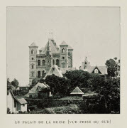 Le Palais de la Reine (vue prise du sud) / [Non identifié]. - Paris : Société des Missions évangéliques, 1933. - 1 impr. photoméc. (ill. de livre) : reprod. photogr., n. et b. ; 9,2 x 9 cm (im.), 25 x 16 cm (f.).<br />
Dans : "Un petit continent : M...